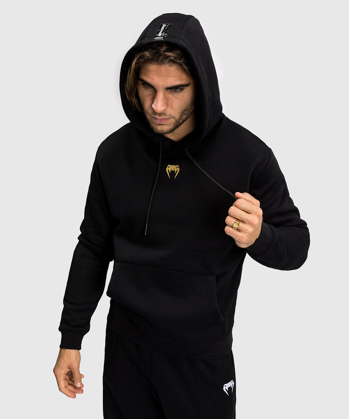 Venum x TEKKEN 8 - Marshall Law Sudadera - Negro/Rojo/Oro