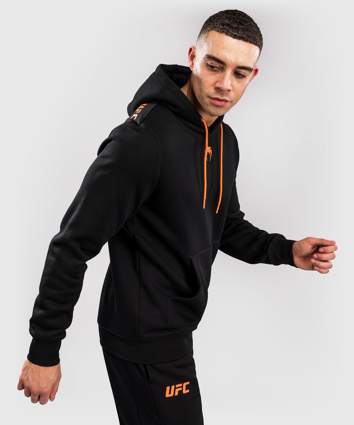 UFC Zenith by Venum Authentic Fight Week Sudadera Hombre - Negro
