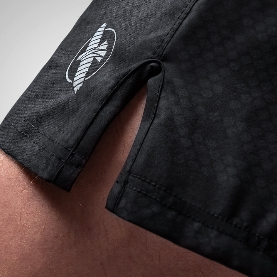 Short de MMA Hayabusa Kickboxing Arrow - Noir