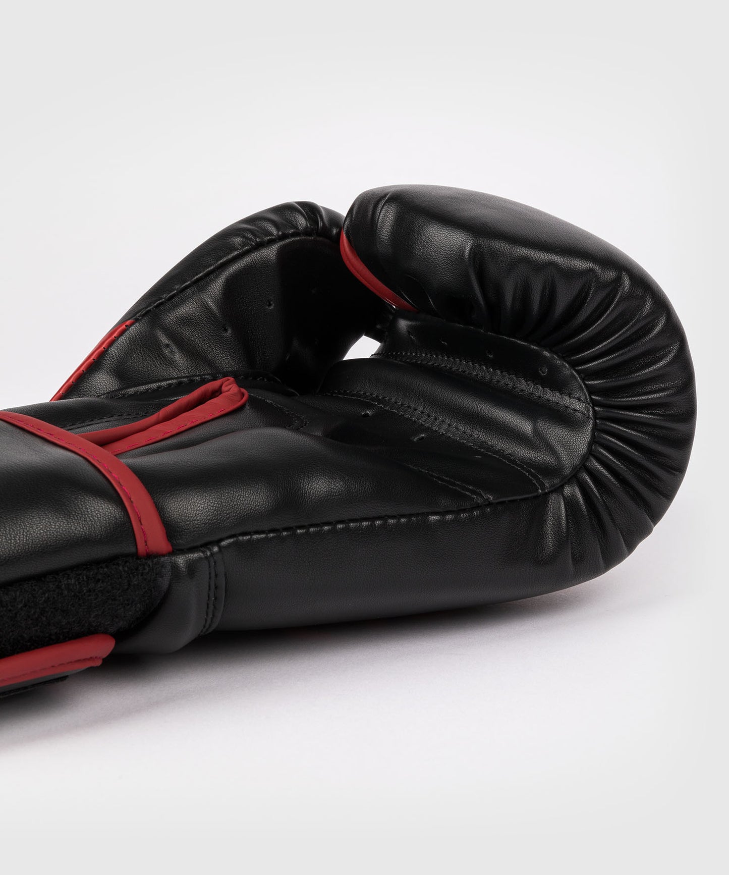 Venum Challenger 2.5 Boxhandschuhe – Schwarz/Rot