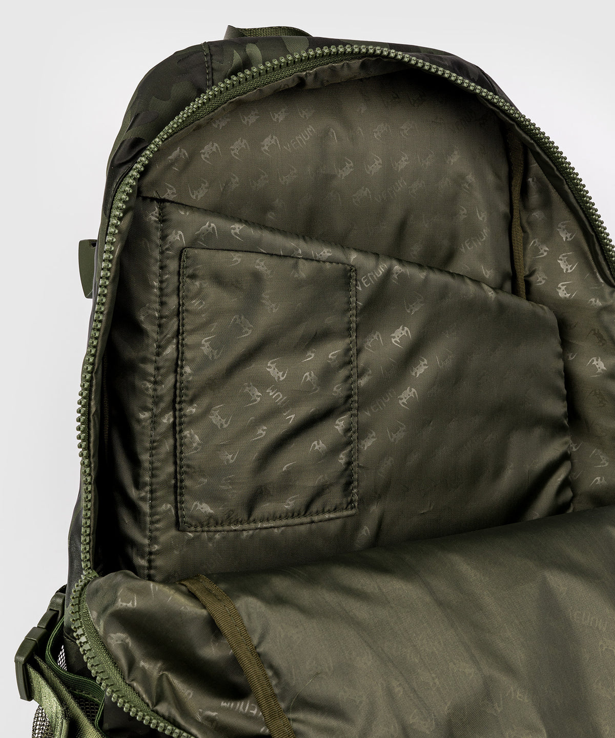 Venum Challenger Pro BackPack (20-25L) - Khaki/Camo