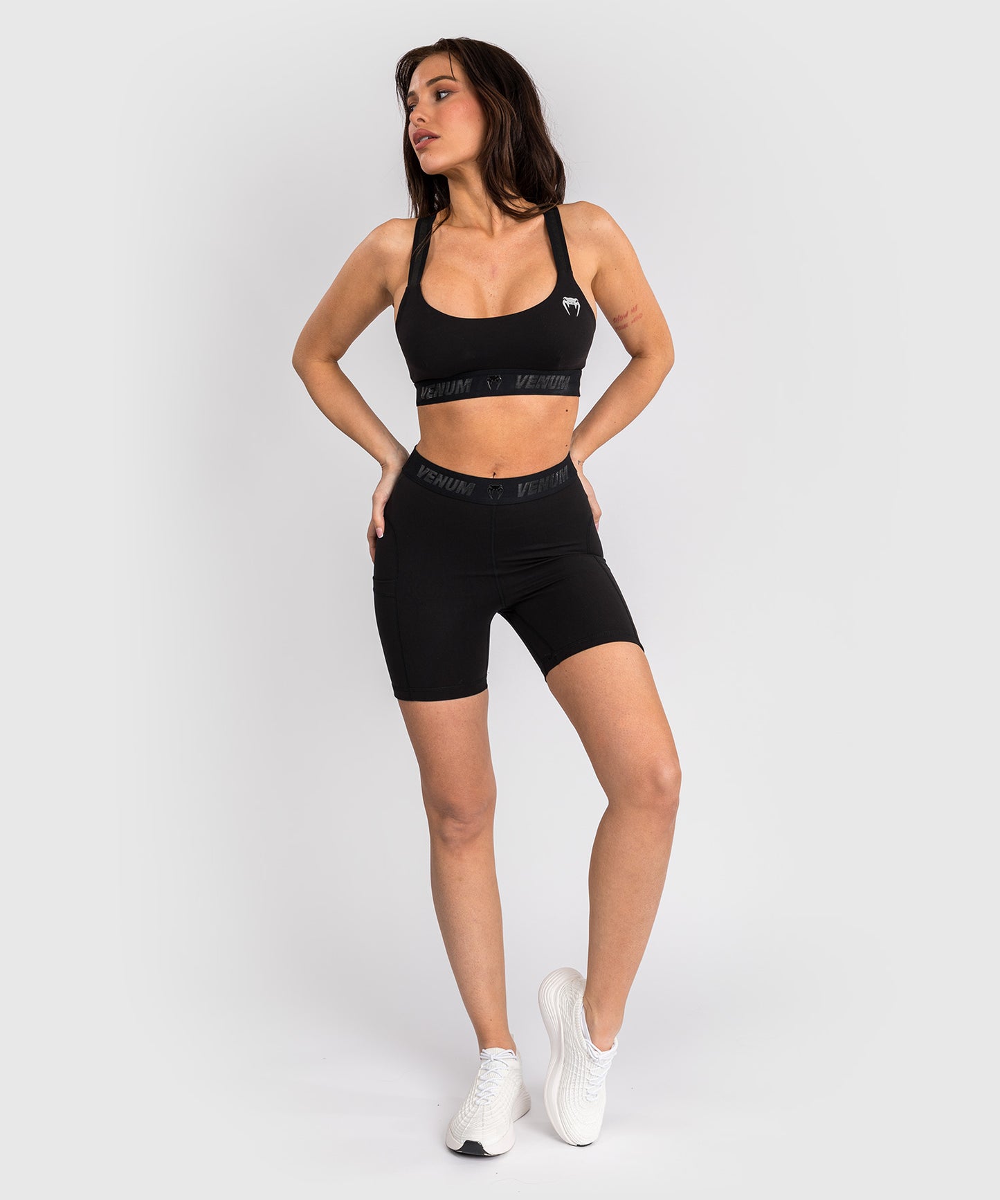 Venum Elevate Sport-BH für Frauen - Schwarz