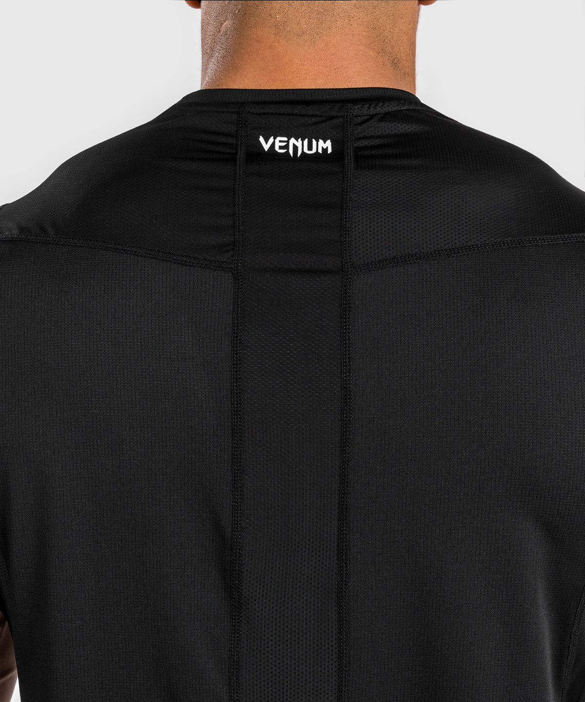 Camiseta Dry-Tech Venum Attack - Negro