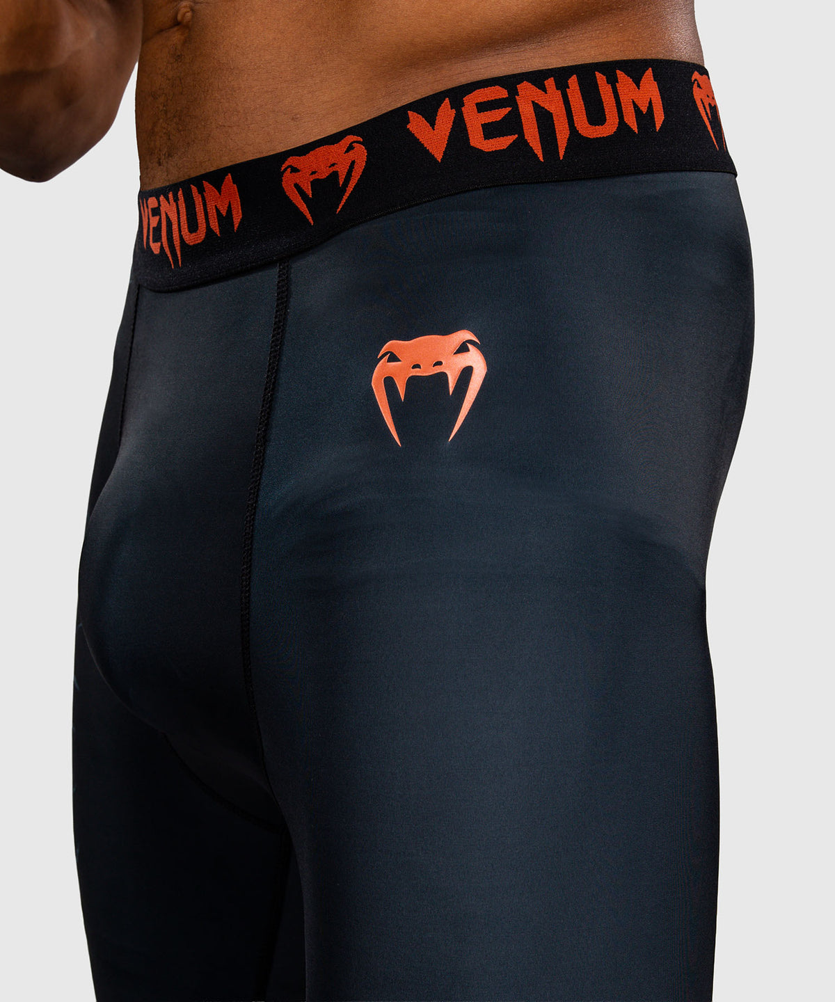 Venum Thunder Dragon Pantaloni a Compressione – Nero/Grigio/Rame