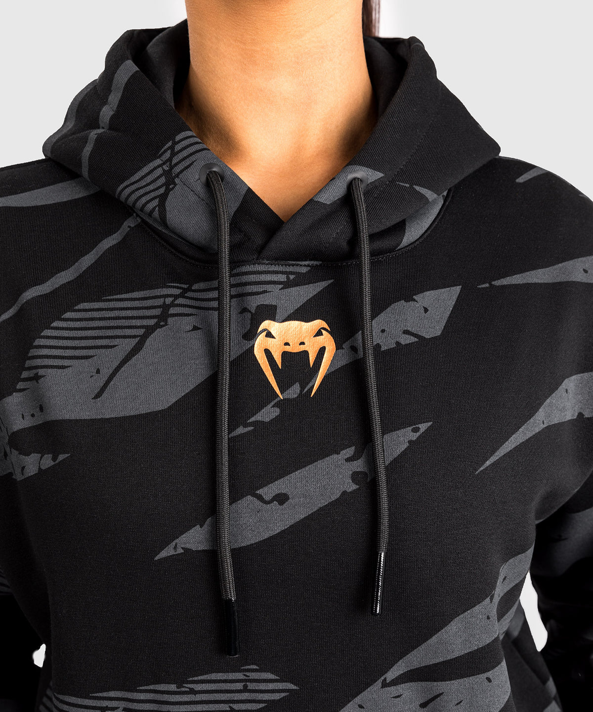 UFC Adrenaline by Venum Fight Week Felpa Con Cappuccio per Donna - Urban Camo