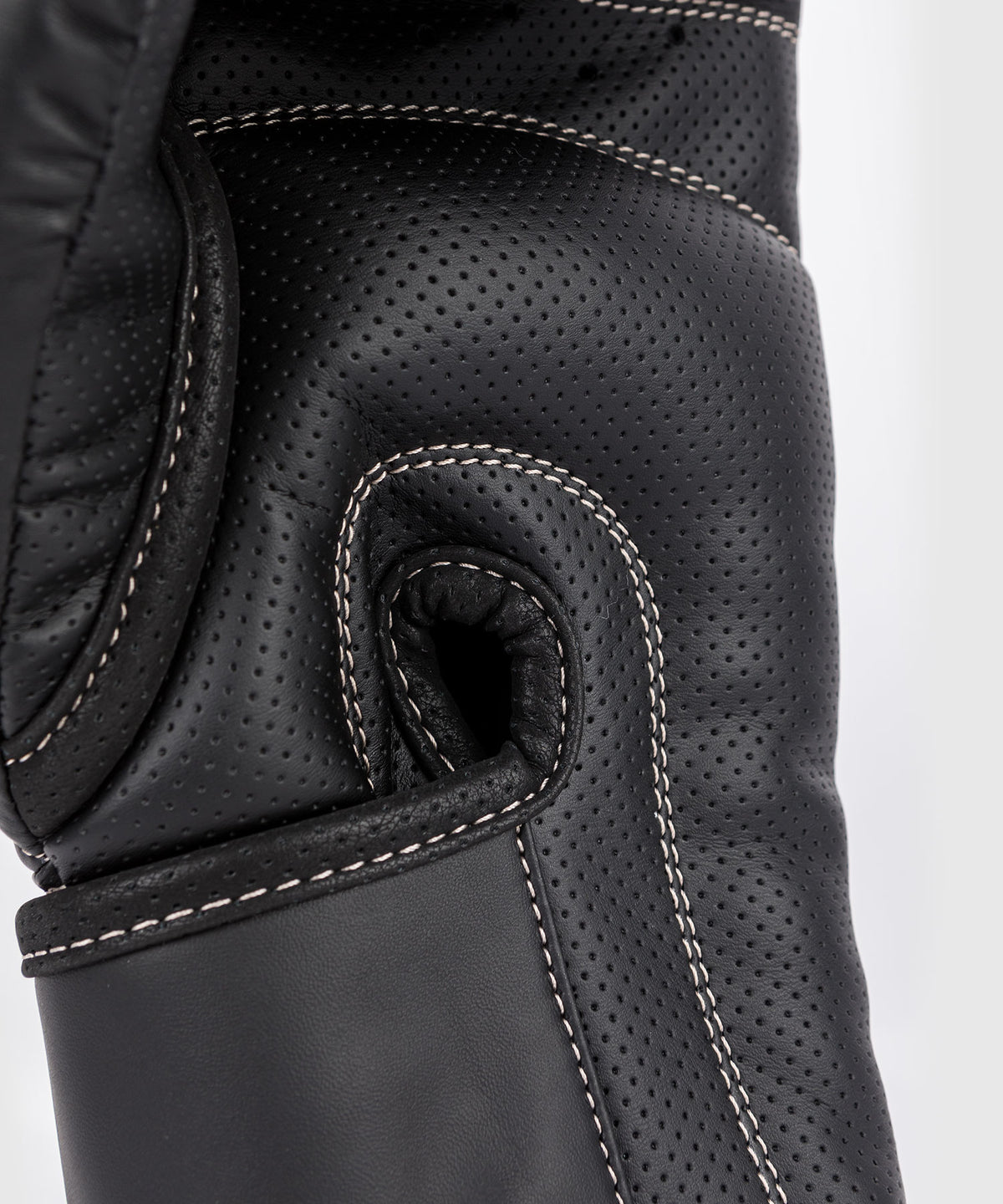 Venum Impact Evo Guanti da boxe - Nero