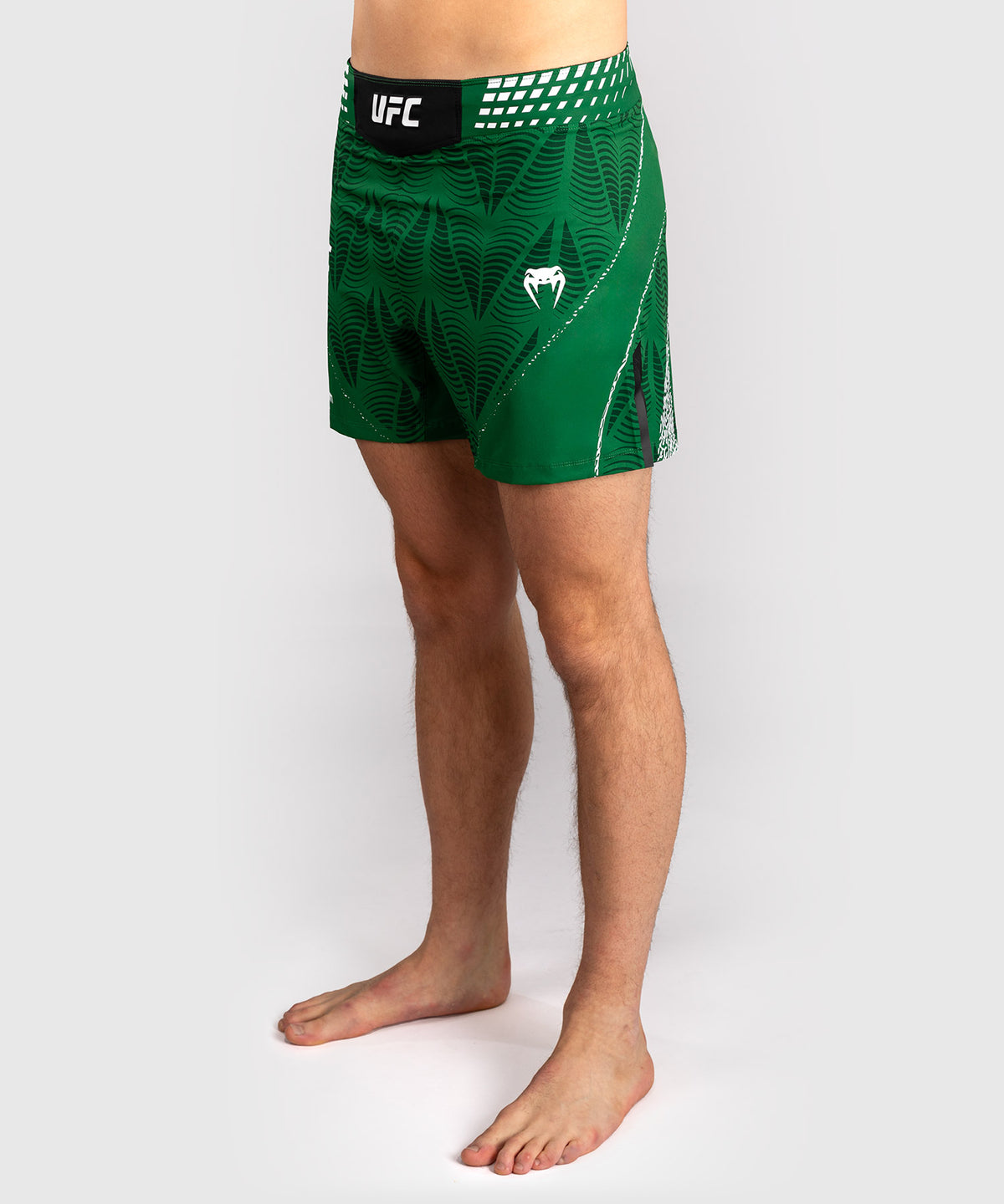 UFC Zenith by Venum Authentic Fight Night Pantaloncini da combattimento Fit corto Uomo - Verde