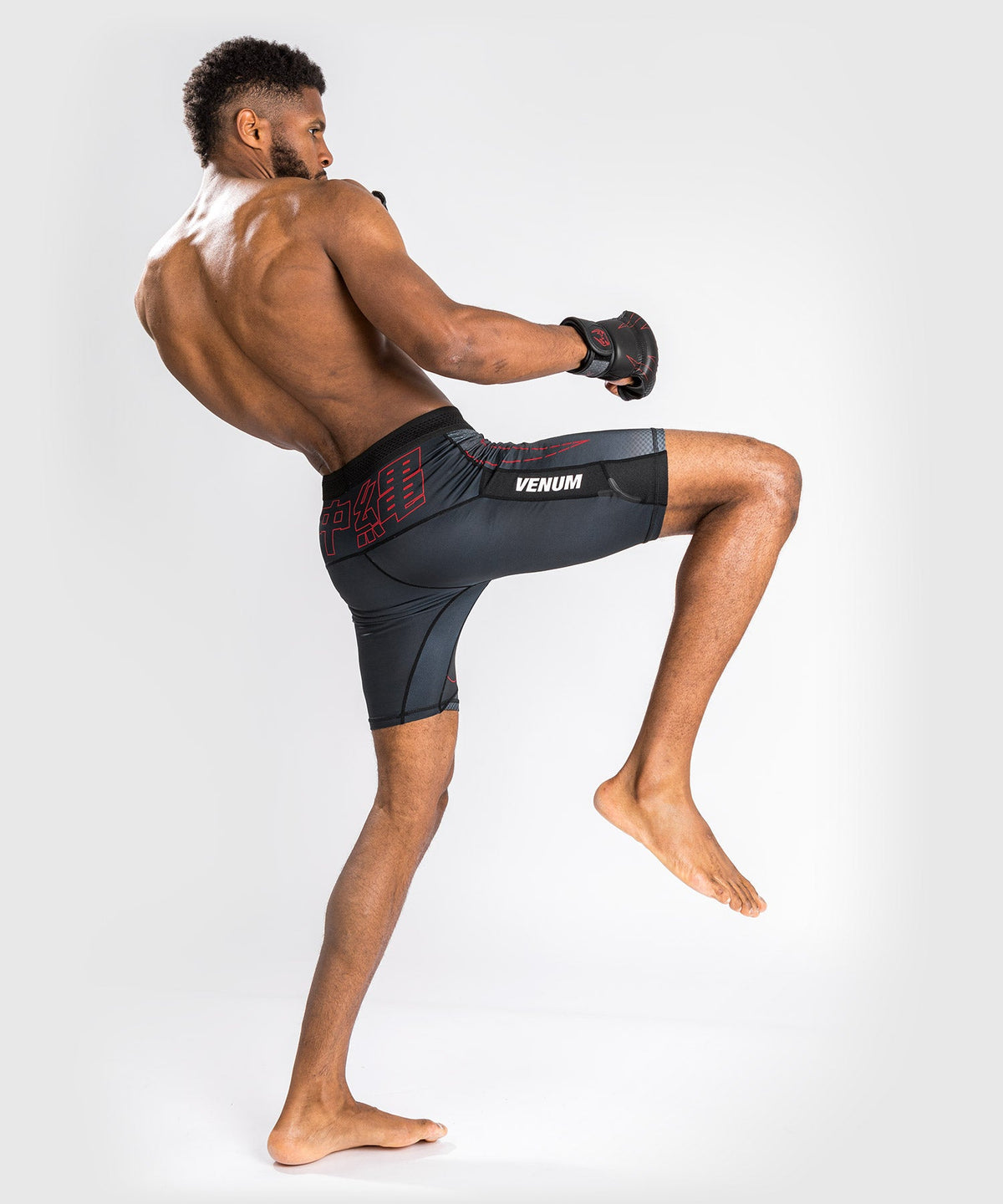Short de compression Venum Okinawa 3.0 - Noir/Rouge