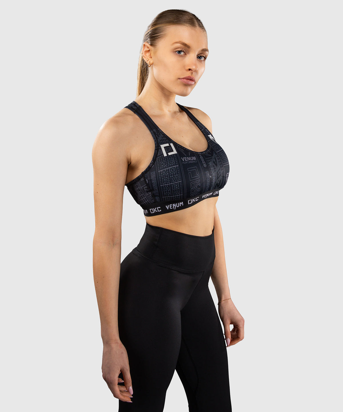 Karate Combat by Venum Sujetador Deportivo – Negro/Gris