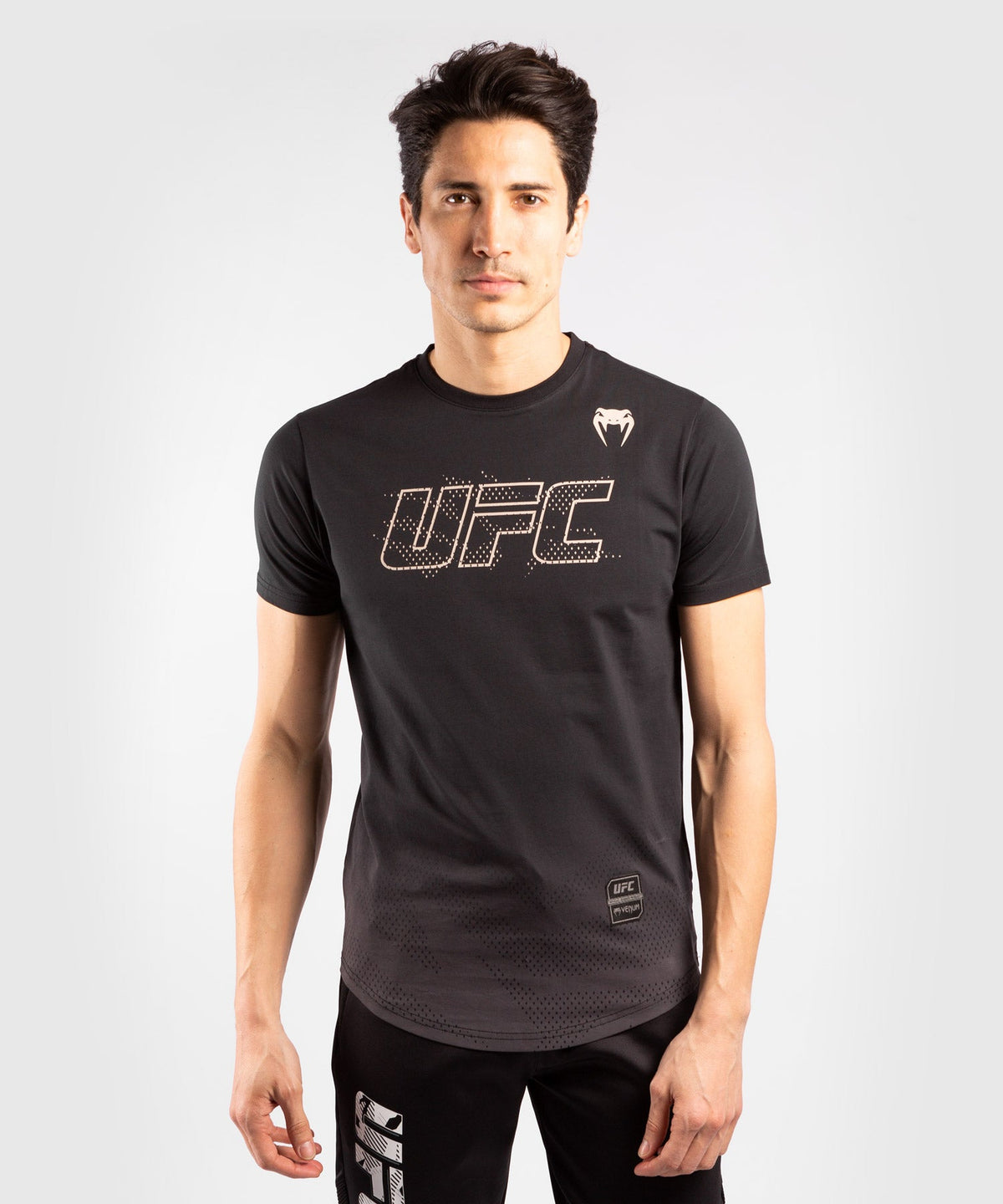 UFC Venum Authentic Fight Week Herren Kurzarm-Baumwoll-T-Shirt - Schwarz