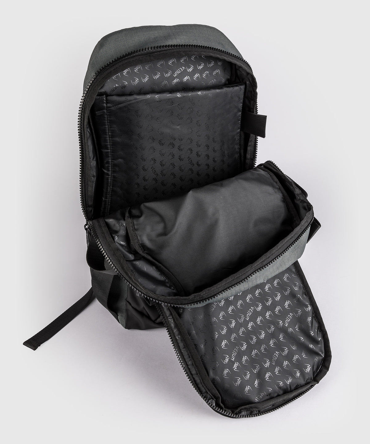 Venum Evo 2 Zaino (20-25L) – Nero/Sabbia