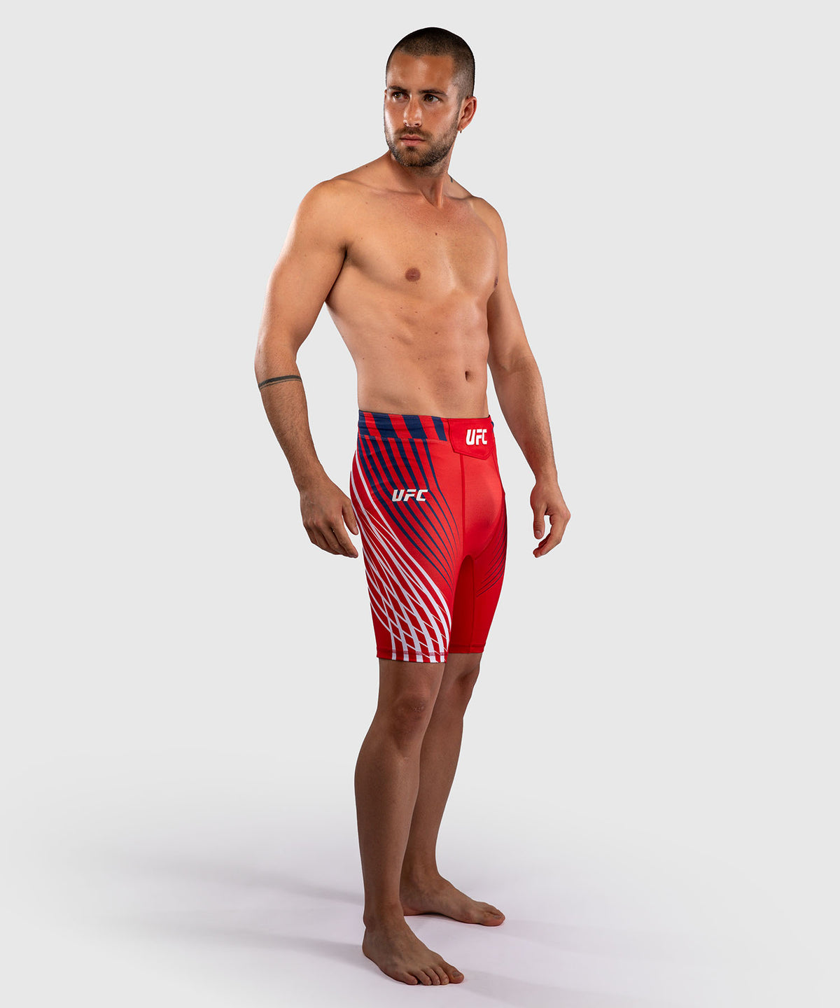 Official UFC Freedom 250 by Venum Authentic Fight Night Short Vale Tudo pour homme - Rouge