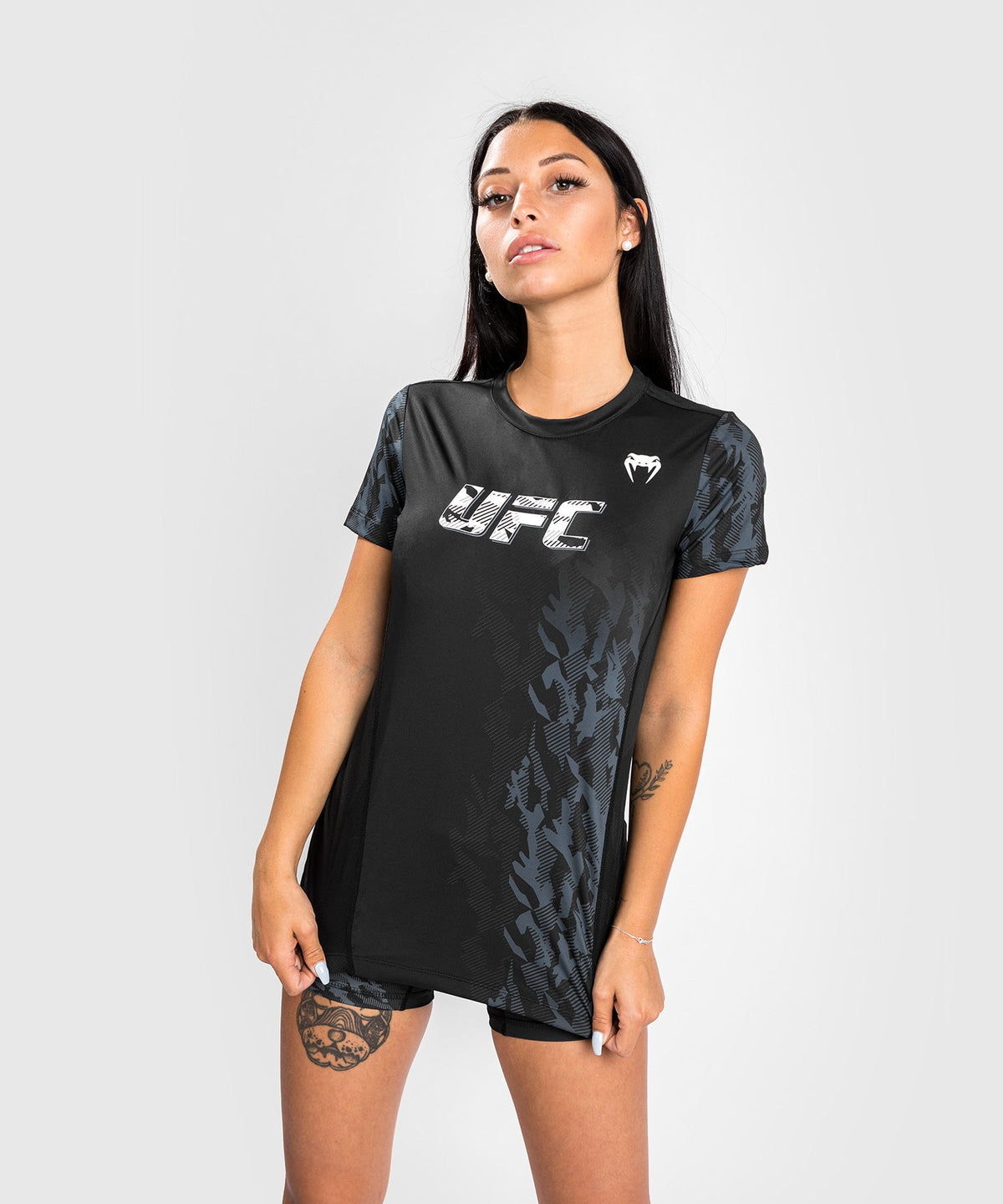 Women's UFC Venum Authentic Fight Week Short Sleeve Technical T-Shirt - Black