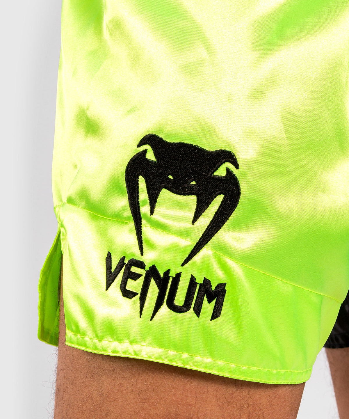 Short de Muay Thai Venum Logos - Noir/Jaune