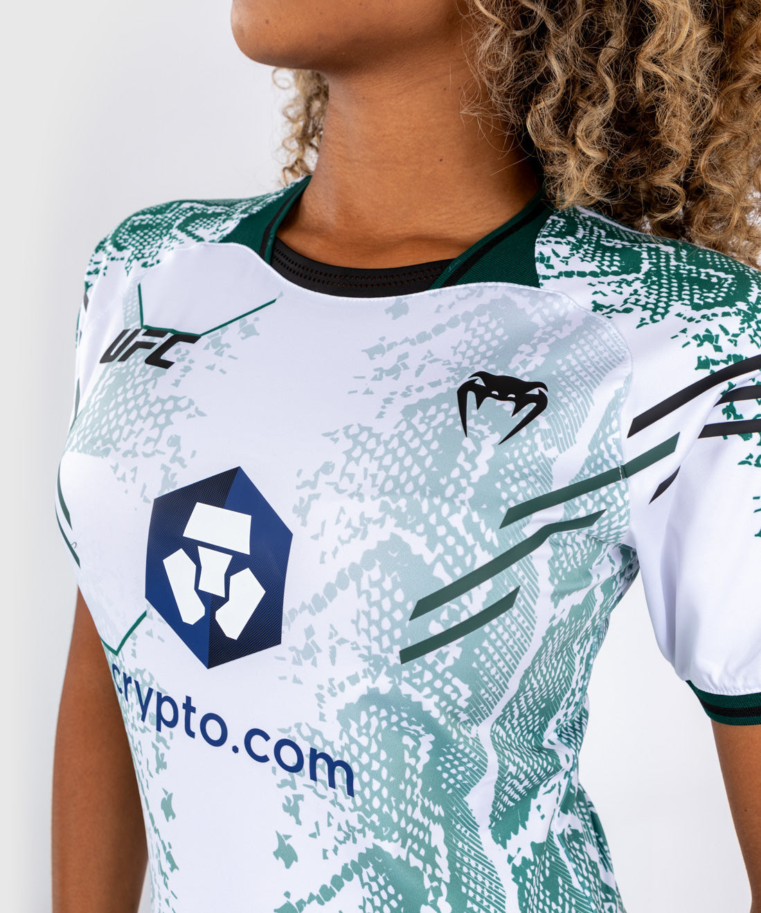 T-shirt Technique pour Femme UFC Adrenaline by Venum Authentic Fight Night - Emerald Edition - Vert/Blanc