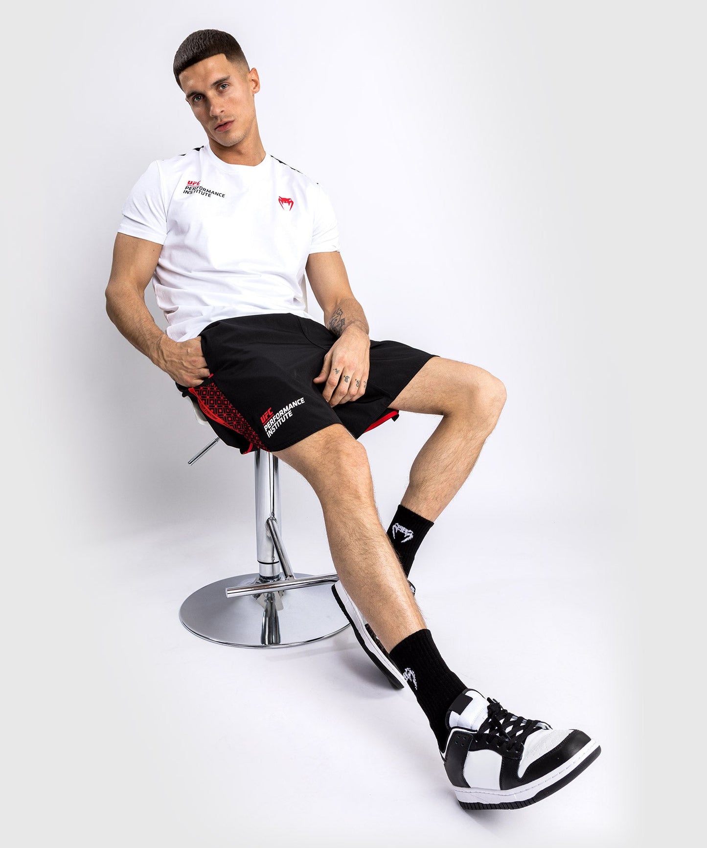 Venum Performance Institute UFC T-Shirt - Weiß