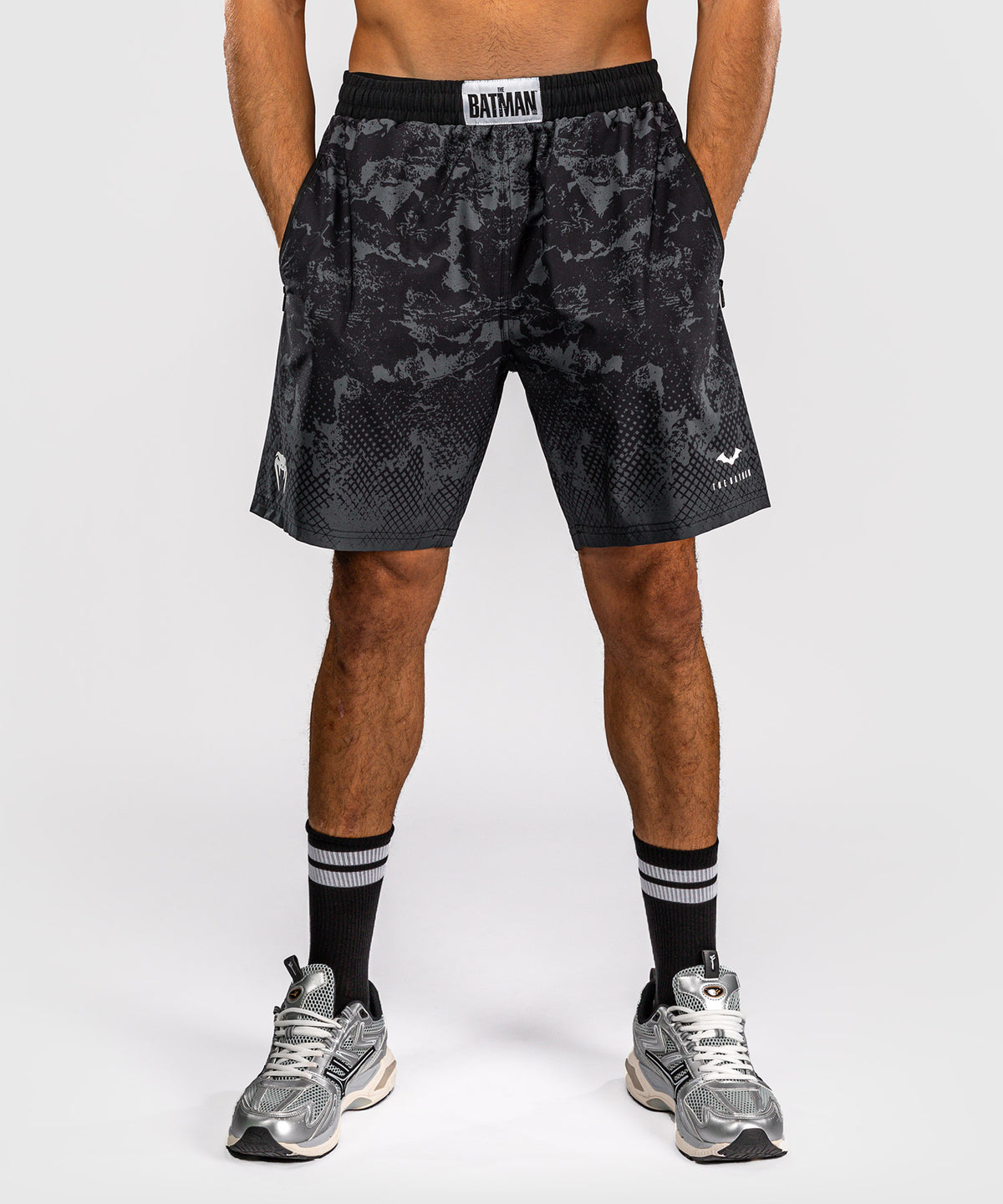 Venum x Batman Trainingsshorts - Schwarz/Grau/Weiß
