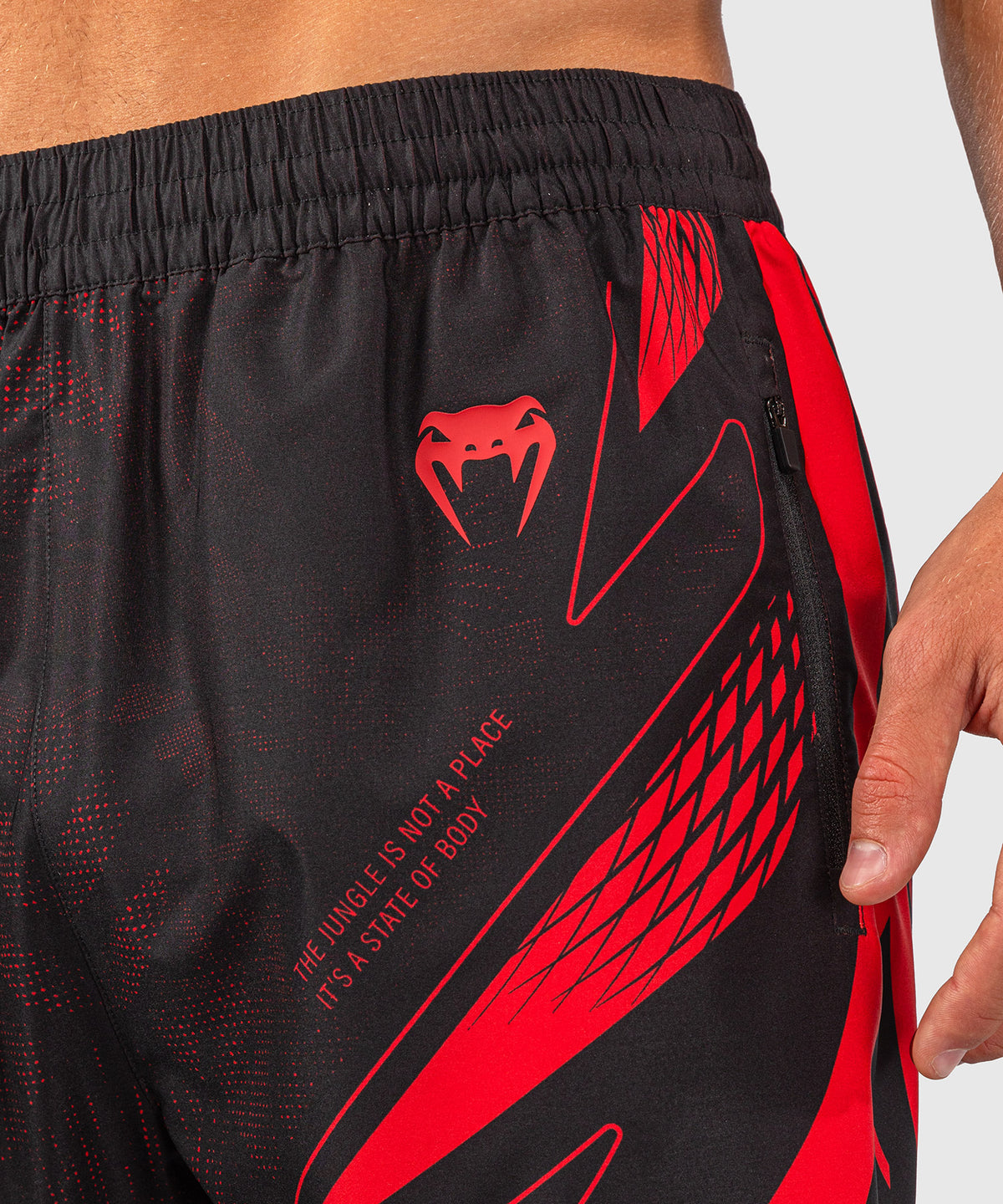Venum Amazonia Reborn Pantalón corto de entrenamiento - Negro/Rojo