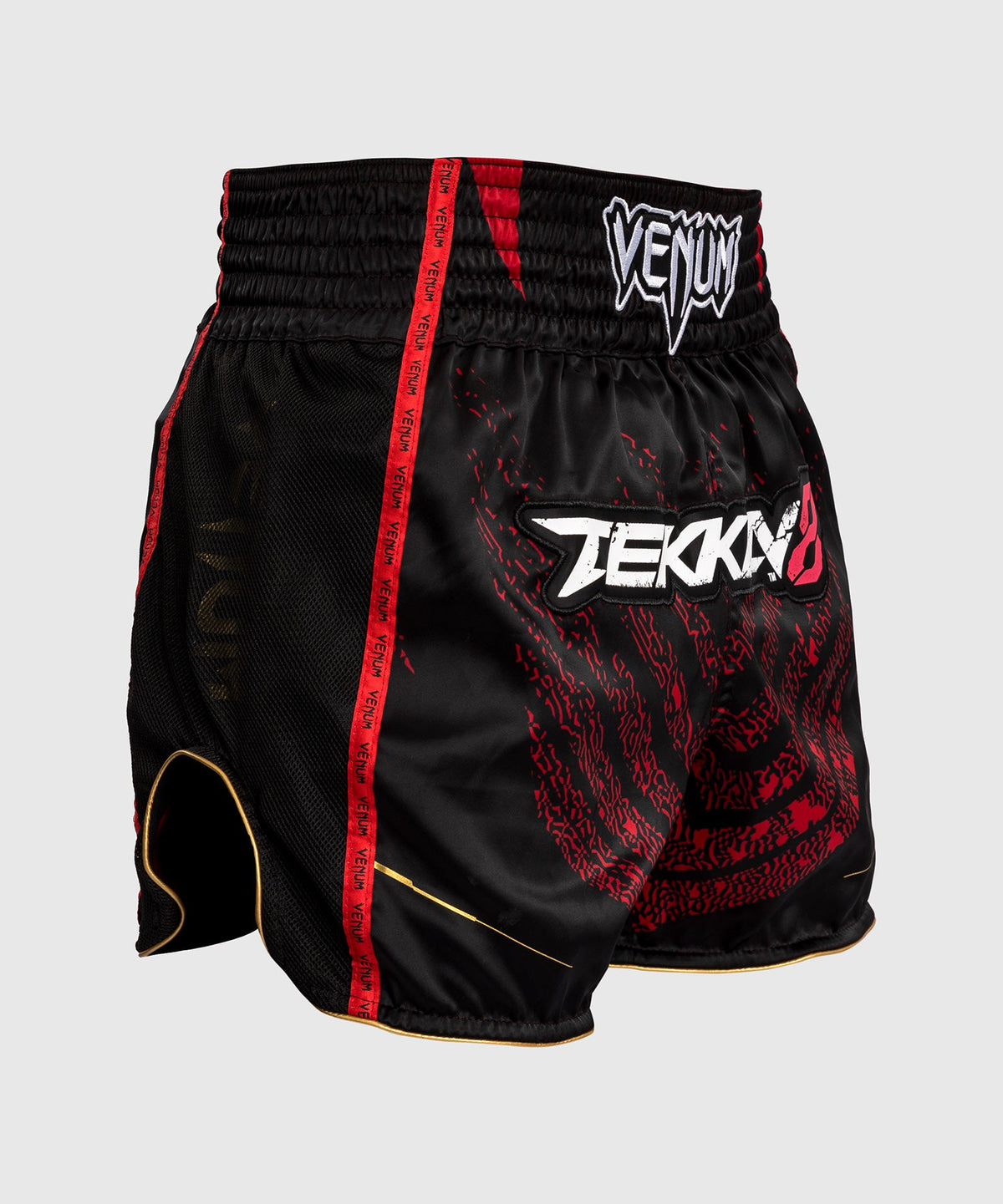 Venum x TEKKEN 8 Marshall Law Pantaloncini da Muay Thai - Nero/Rosso/Oro