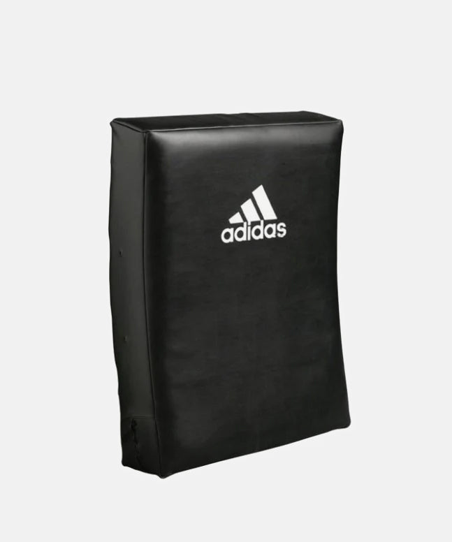 Adidas Großes Gebogenes Trittschild - Schwarz