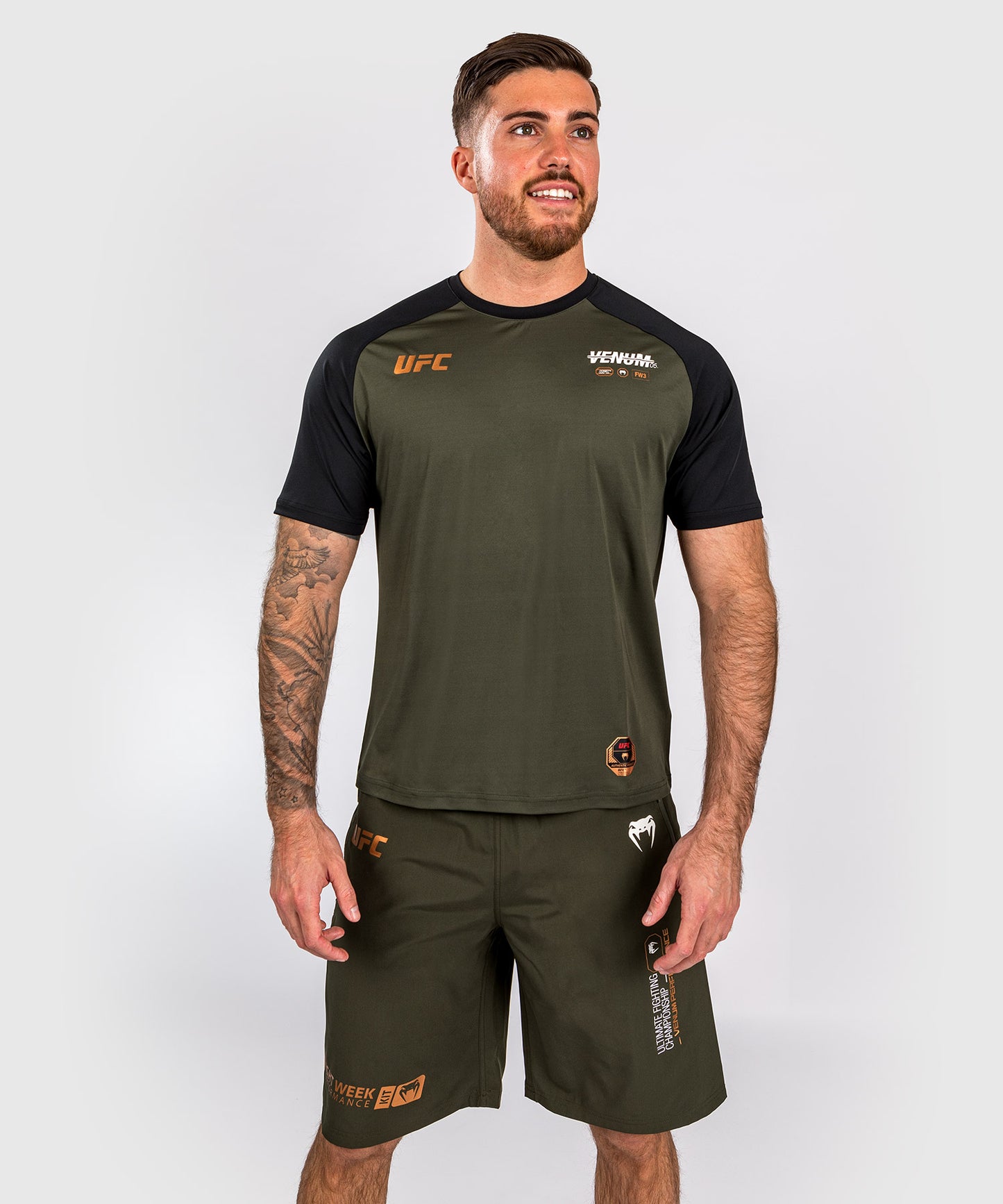 UFC Adrenaline by Venum Fight Week Camiseta Dry-tech para Hombre - Caqui/Bronce