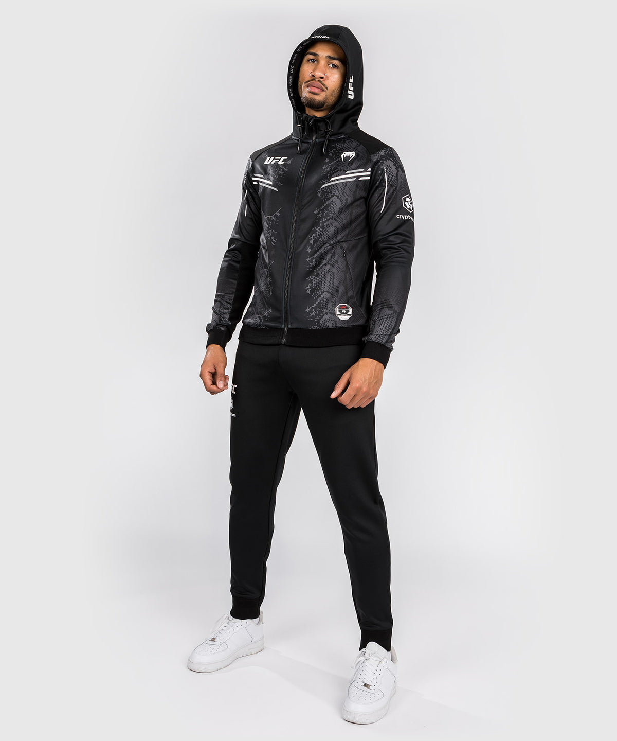 UFC Adrenaline by Venum Authentic Fight Night Walkout Hoodie für Männer - Schwarz