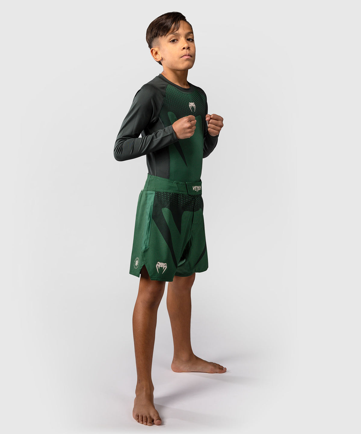 Venum Attack Kids Fightshorts - Waldgrün/Off-White