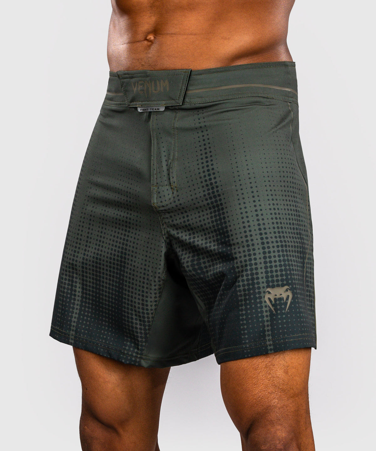 Short de Combat Venum Stealth – Kaki/Vert Foncé