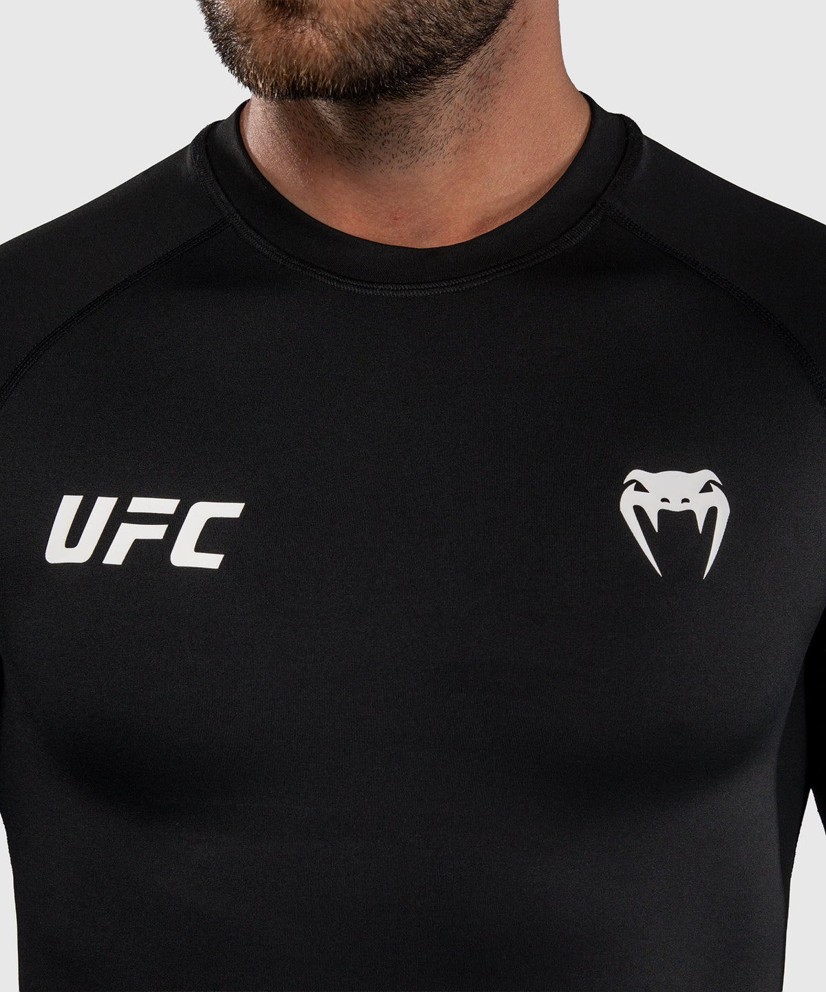 Venum UFC Unity by Venum Authentic Fight Week Rashguard Tecnica a Maniche Lunghe da Uomo - Nero