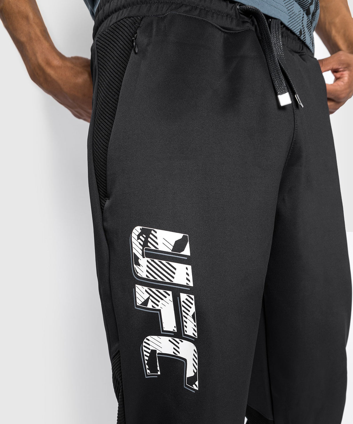 Venum Authentic Fight Week Herren UFC Jogginghose - Schwarz