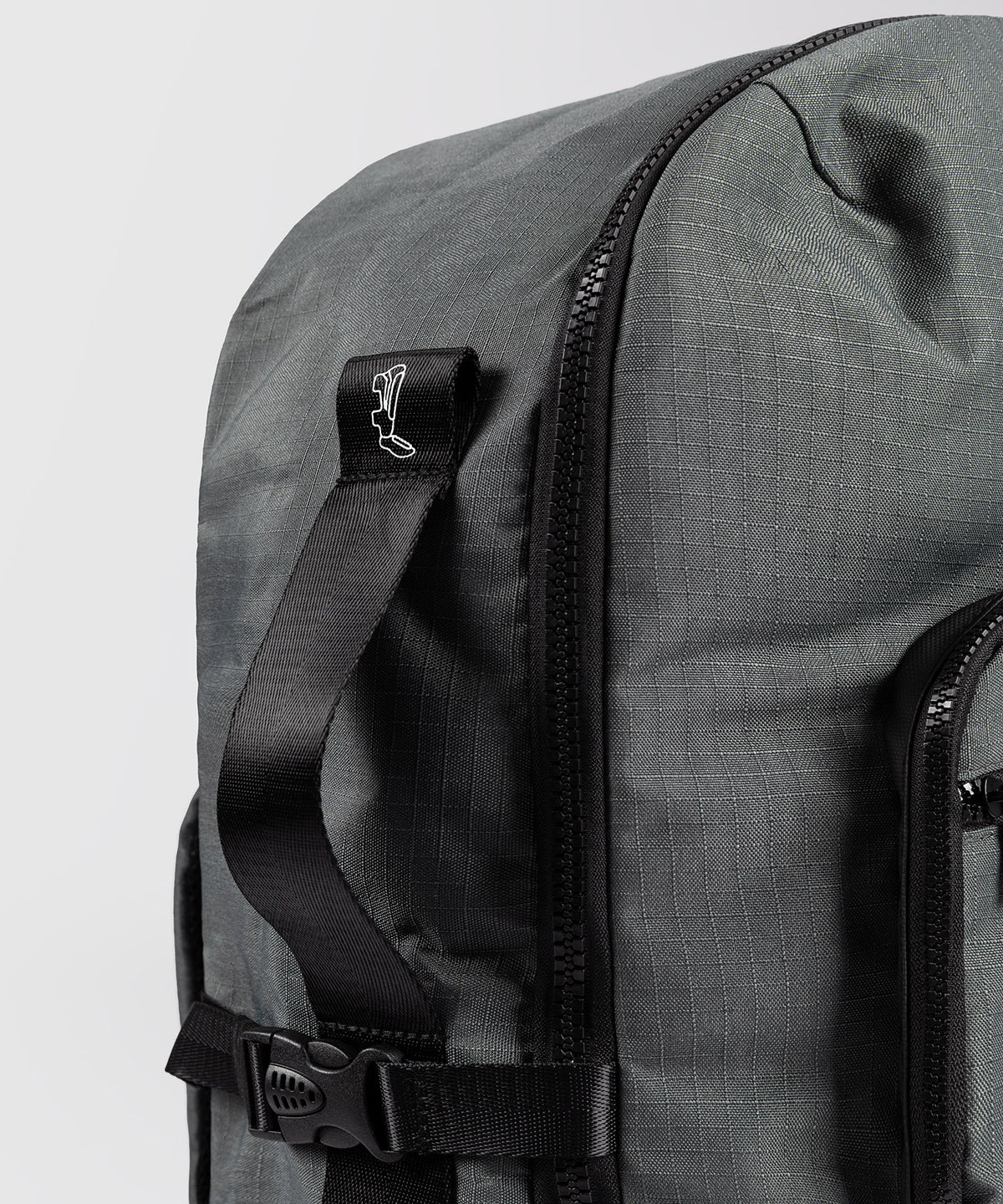 Venum Evo 2 Xtrem Mochila (50-63L) – Gris Tormenta