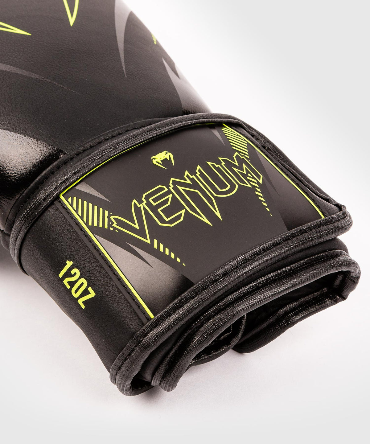 Gants de boxe Venum Impact – Noir/Jaune Fluo