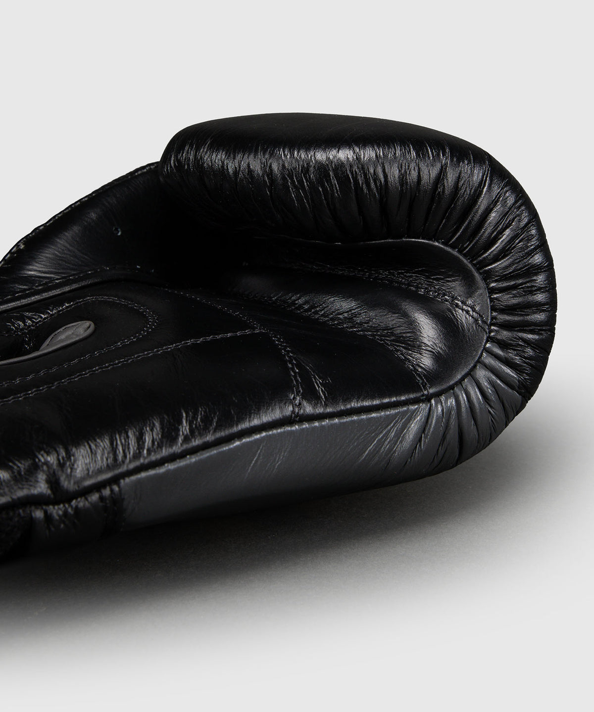 Ringhorns Charger by Venum Boxing Gloves - Black/Gold