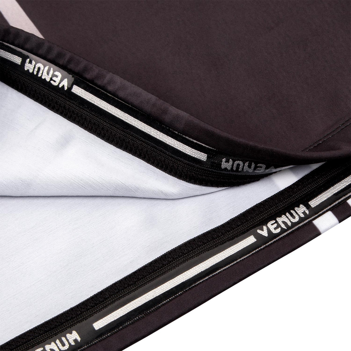 Venum Logos Rashguard - Langarm - Schwarz/Weiß